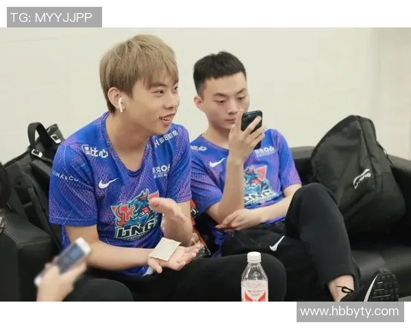 电竞新闻青年赛积分榜LNG战队以69分稳居第一位置展现强劲实力